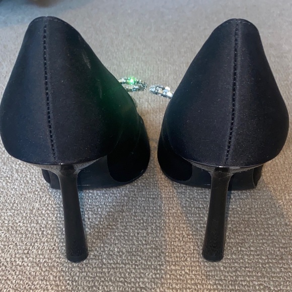 Zara Black Heels with Silver Rhinestone Embellished Bow sz 39 - Picture 6 of 9